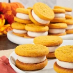 Freshness Guaranteed Pumpkin Sandwich Cookies 20 oz 16 Count - Image 2